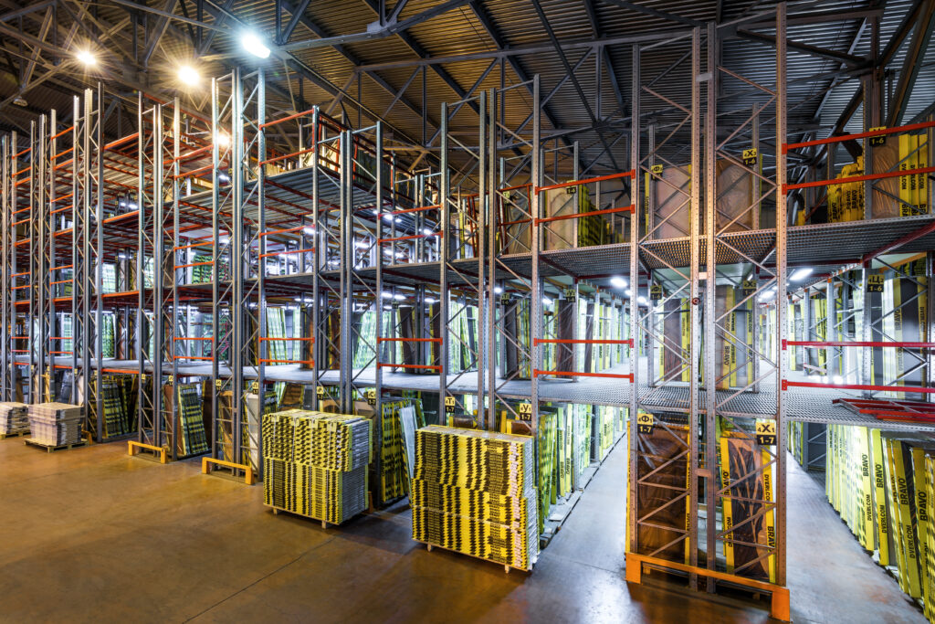 Moscow,-,August,1,,2017:,The,Large,Warehouse,Interior.,Logistics