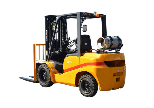 EKKO EK35TLP Forklift with solid pneumatic tires 7000 lbs., cap.