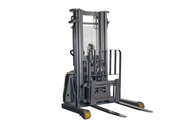 EKKO ER15-138Li Lithium Walkie Reach Truck 3300 lb Cap., 138" Height, Side Shift